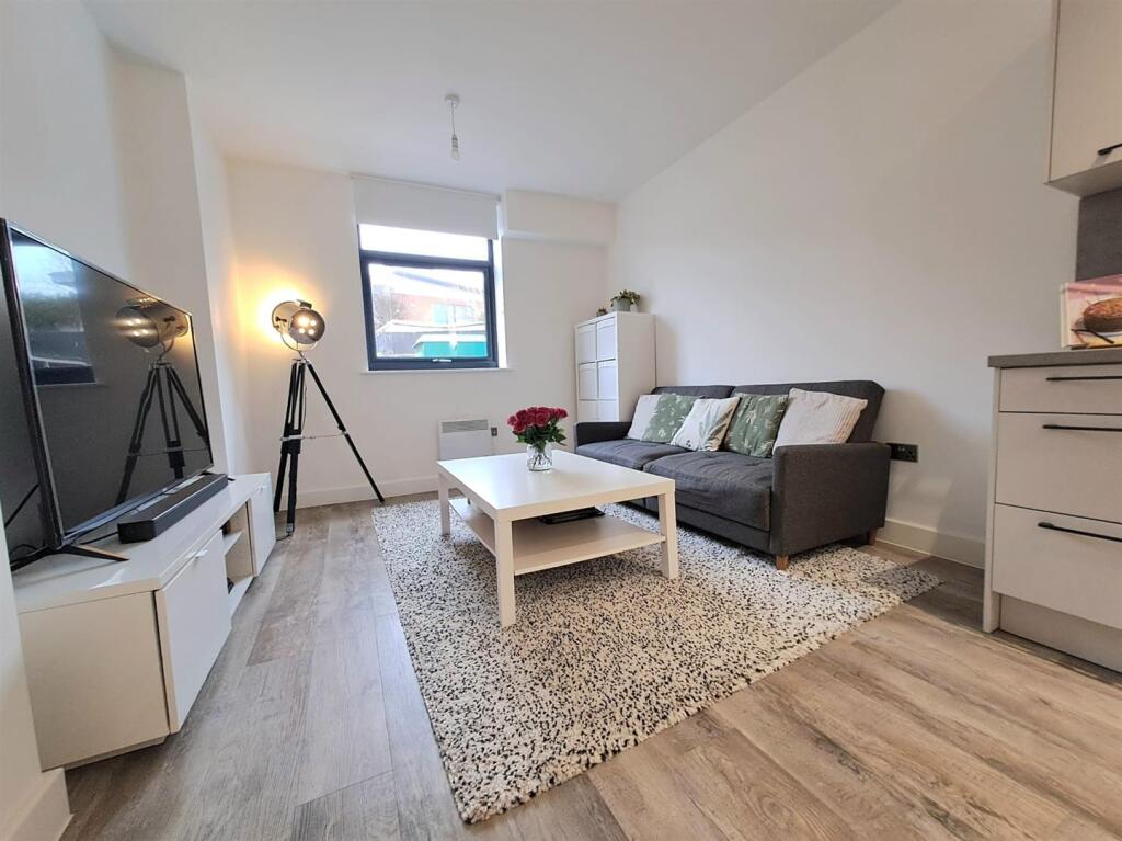 Additional image 7 of Wagon Lane, Sheldon, Birmingham