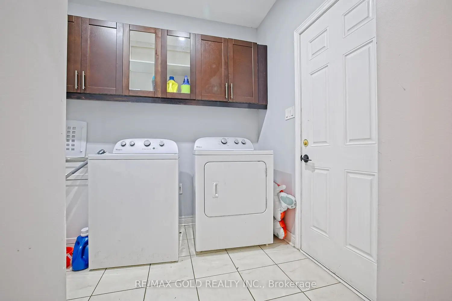 Additional image 10 of 35 Abitibi Lake Drive