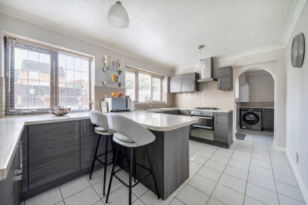 Additional image 5 of 18 Farndon Avenue, Marston Green, Birmingham