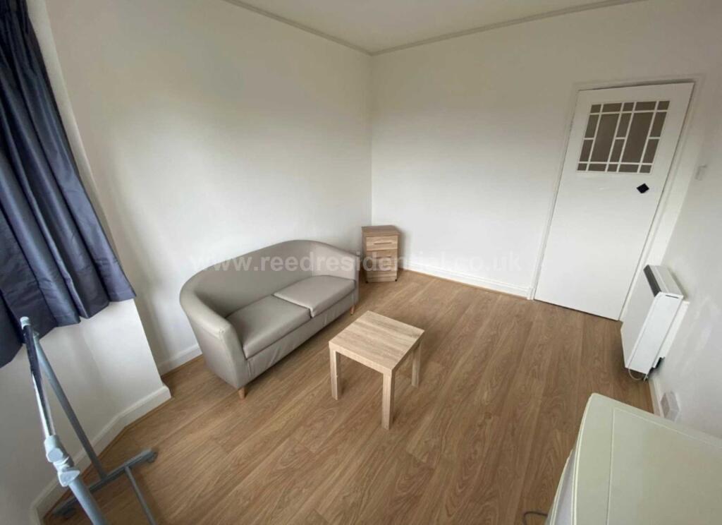 Additional image 5 of Flat 10 Weoley Court, 201 Gibbins Rd, West Midlands, B29