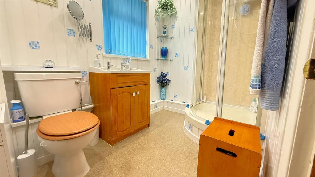 Additional image 9 of Low Thatch, Birmingham