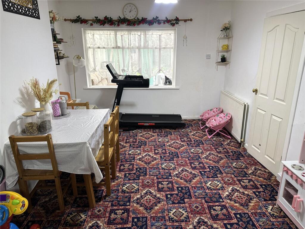 Additional image 4 of Redthorn Grove, Birmingham, West Midlands, B33