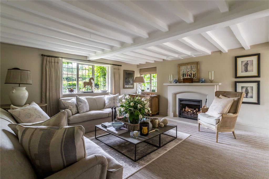 Additional image 2 of 6 bed detached house to rentBalchins Lane, Westcott, Dorking, Surrey RH4