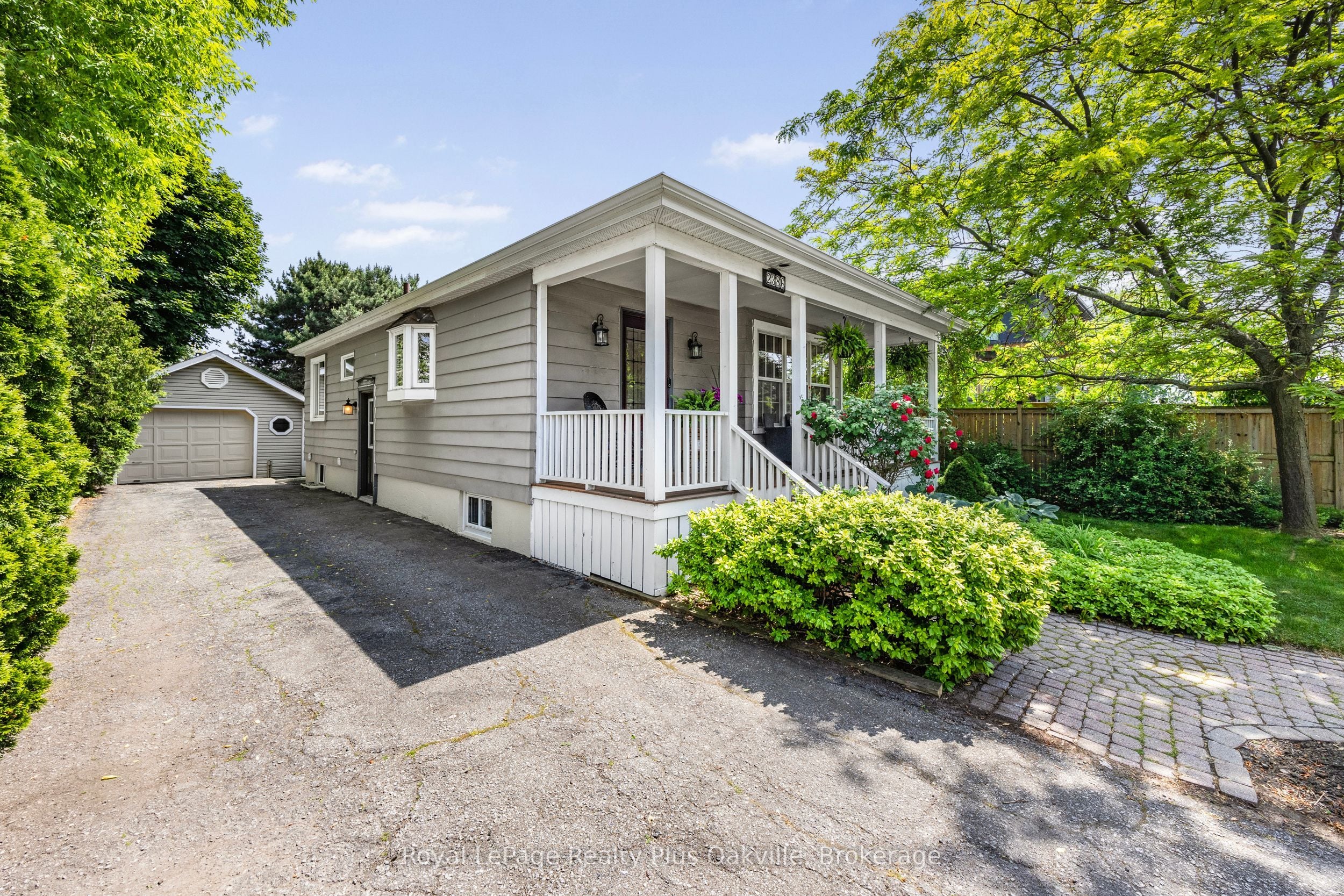 Additional image 6 of 2386 Rebecca Street, Oakville, ON, L6L 2A9