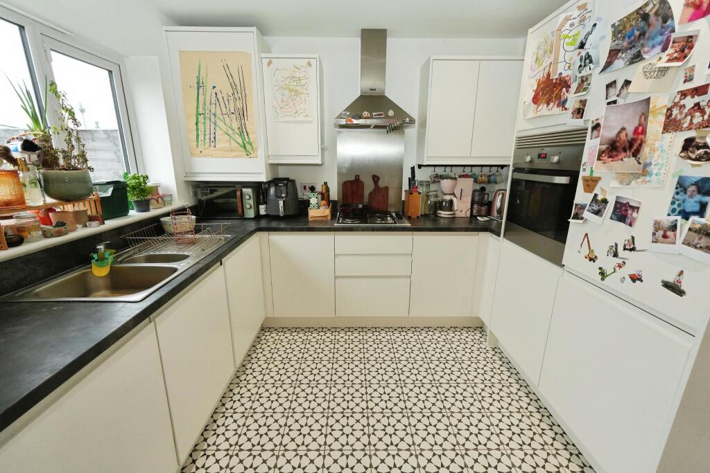 Additional image 4 of Hawthorn Way, Birmingham, B38