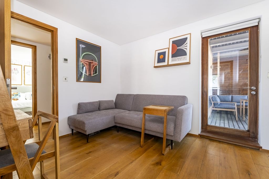 Additional image 6 of 3 bed flat to rentSheen Road, Richmond TW9