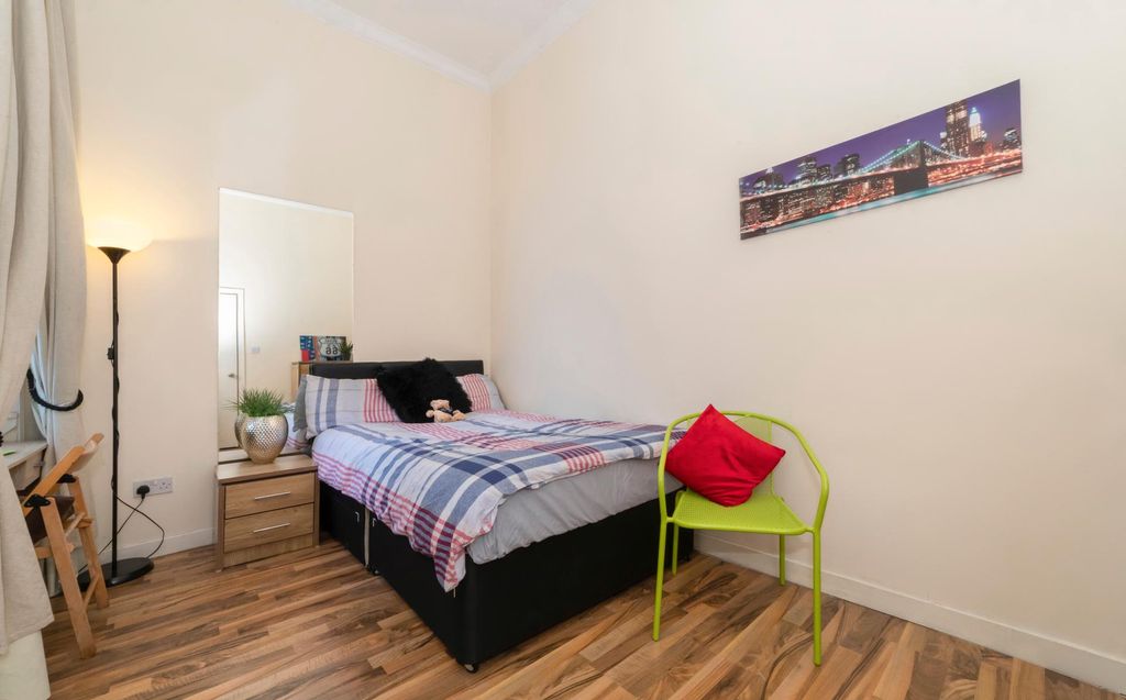 Additional image 5 of 7 bed flat to rentGranville Street, Glasgow G3