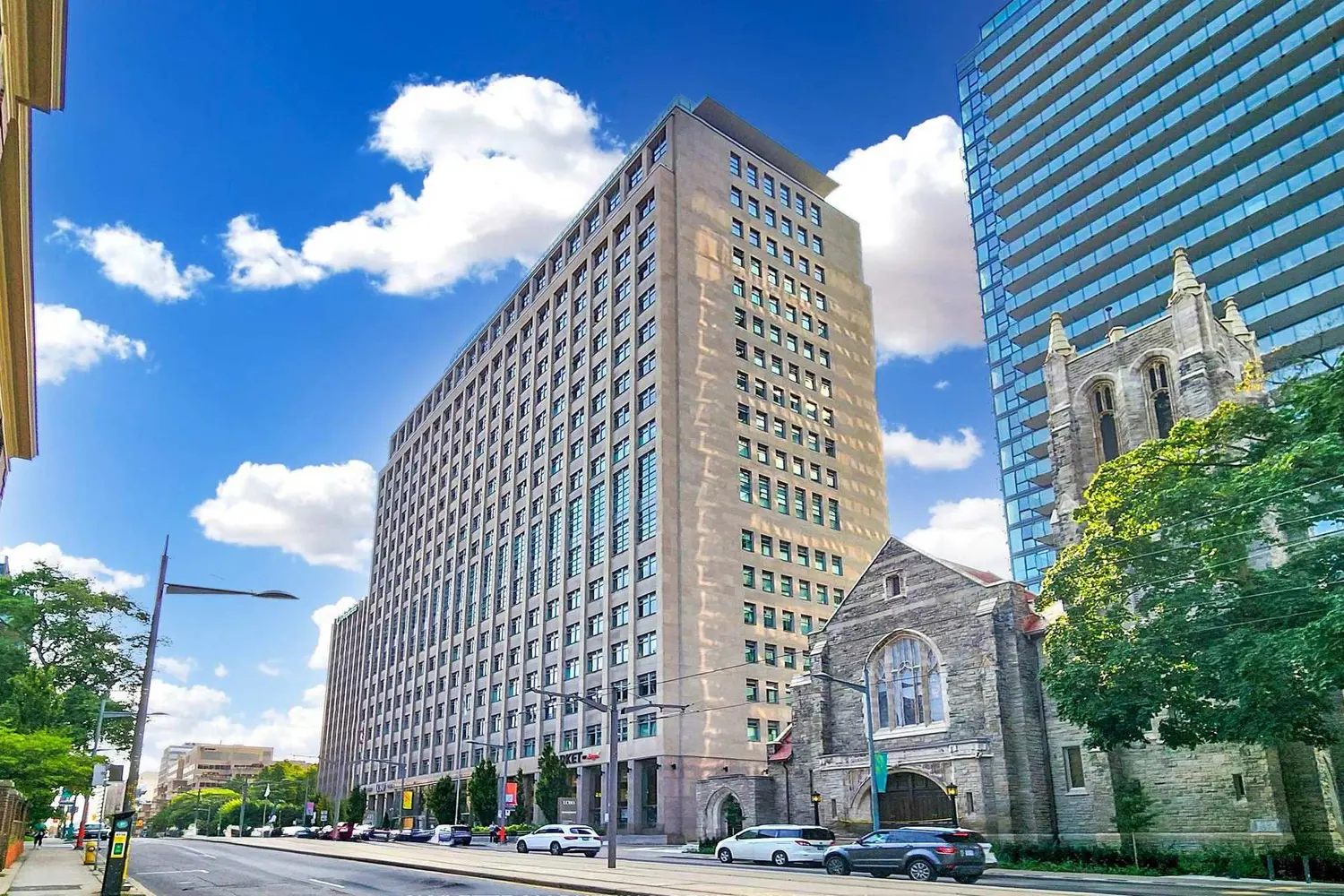 111 St Clair Avenue 1128