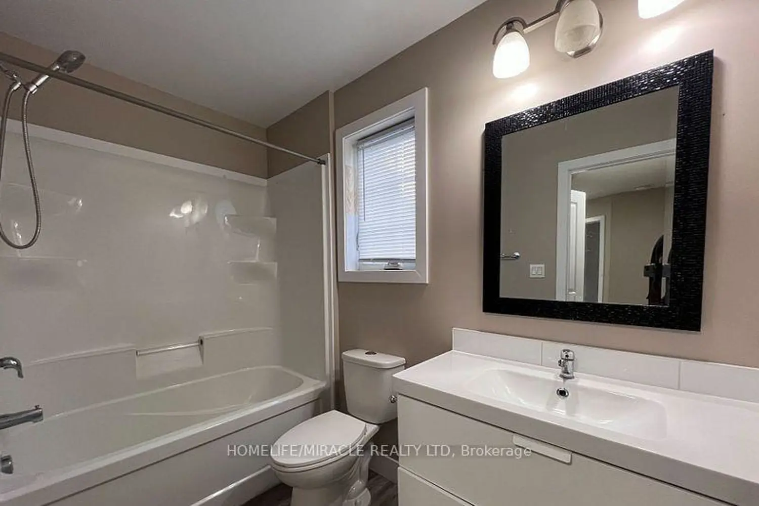 Additional image 10 of 151 Agnes Street