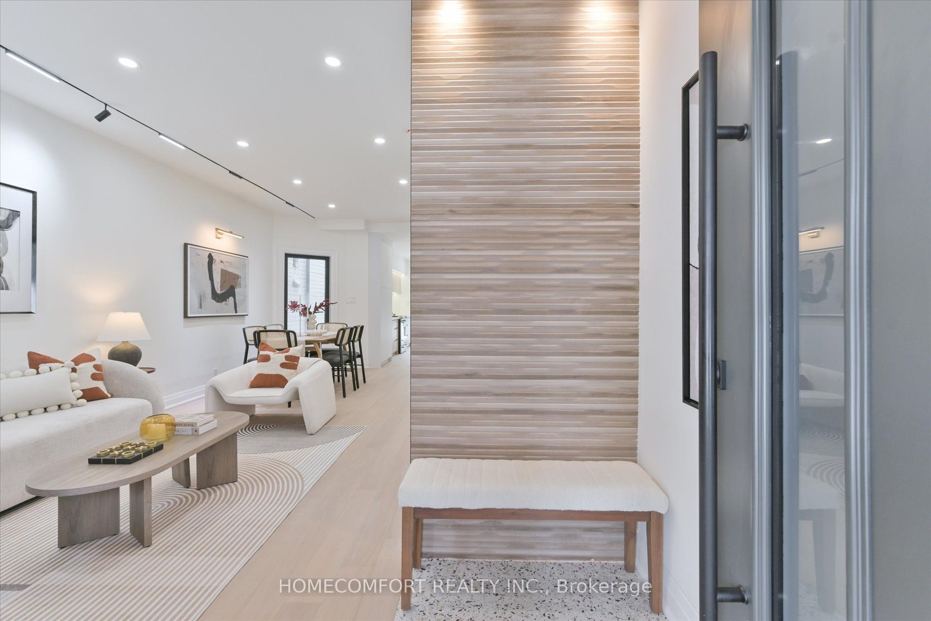 Additional image 4 of 192 Waverley Road, Toronto, ON, M4L 3T3