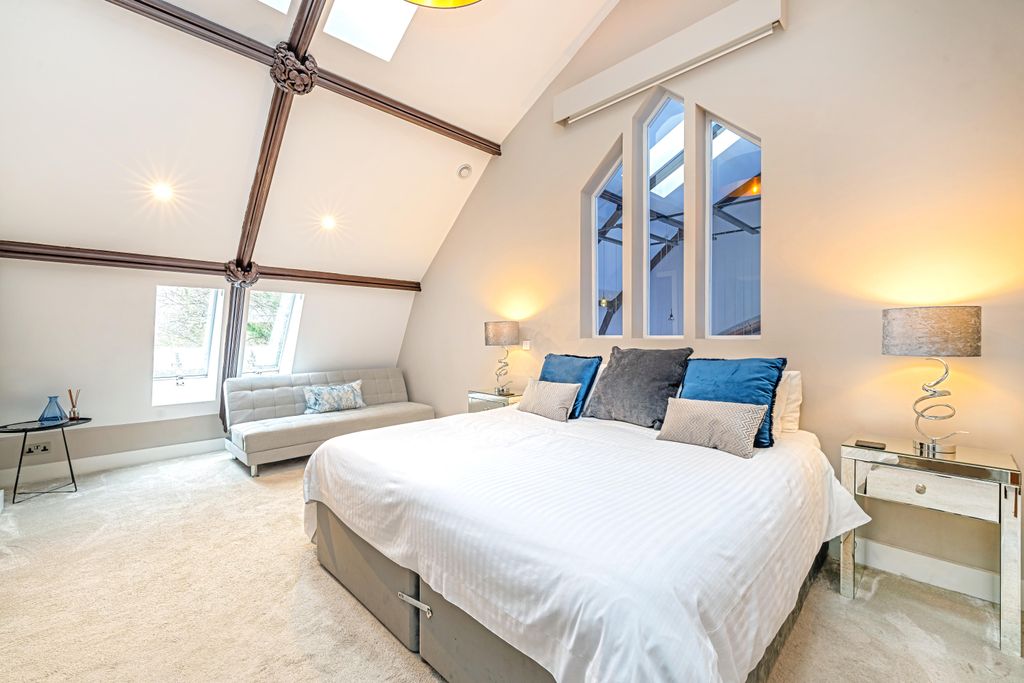 Additional image 7 of 8 bed detached house to rentChurch Lane, Grazeley, Reading RG7
