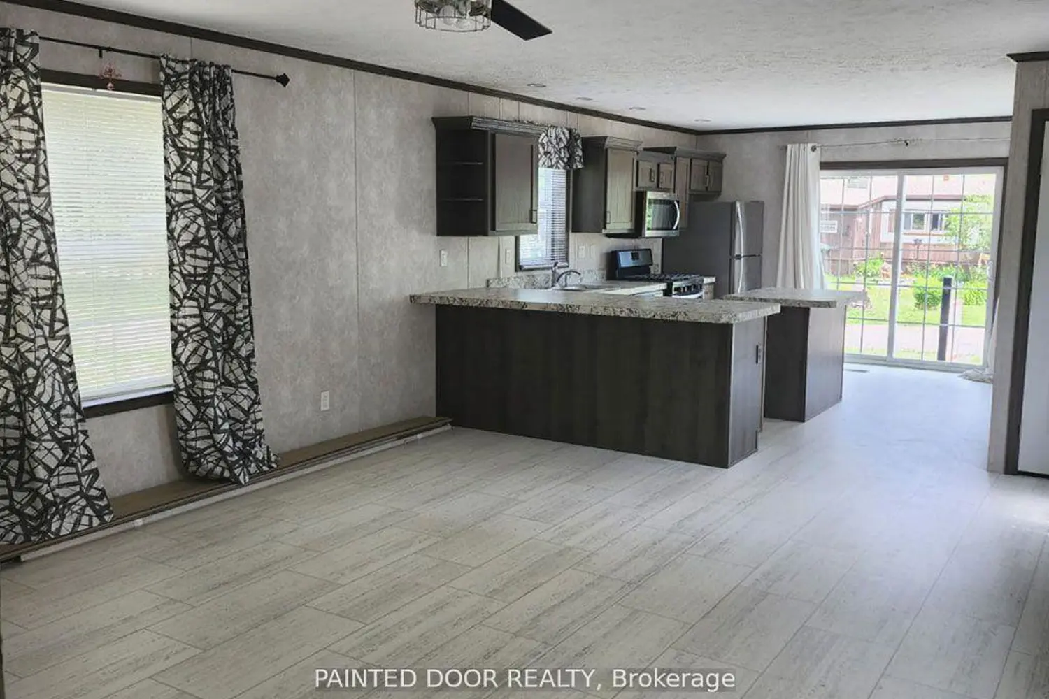 Additional image 5 of 45 Tower Road Unit #4