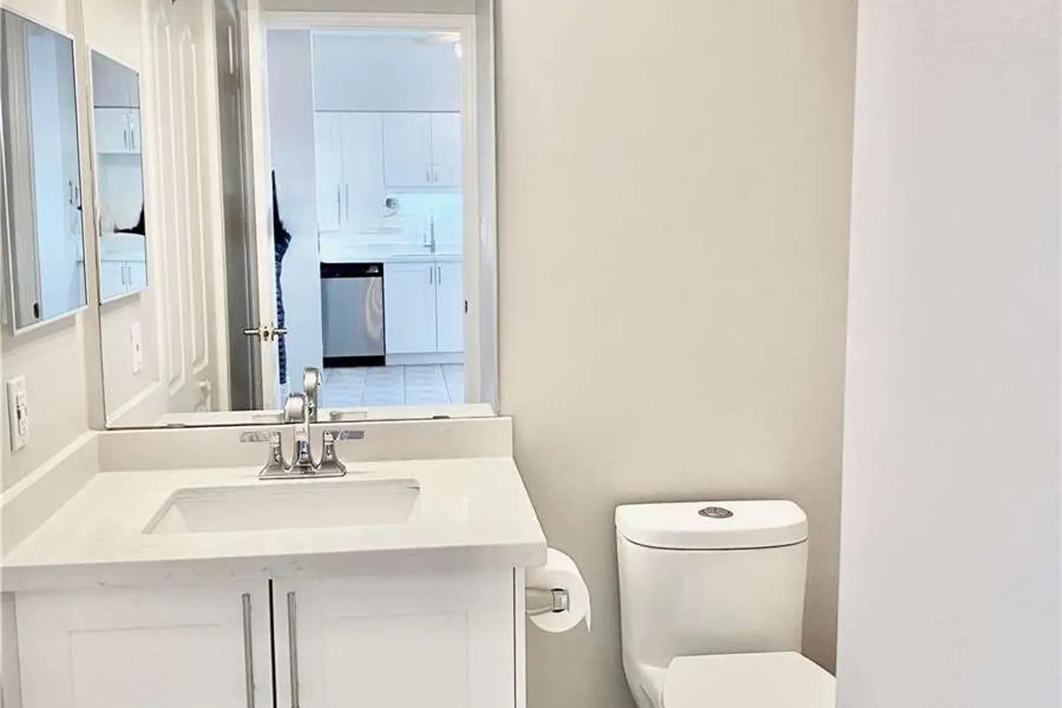 Additional image 9 of 7373 Martin Grove Road 614