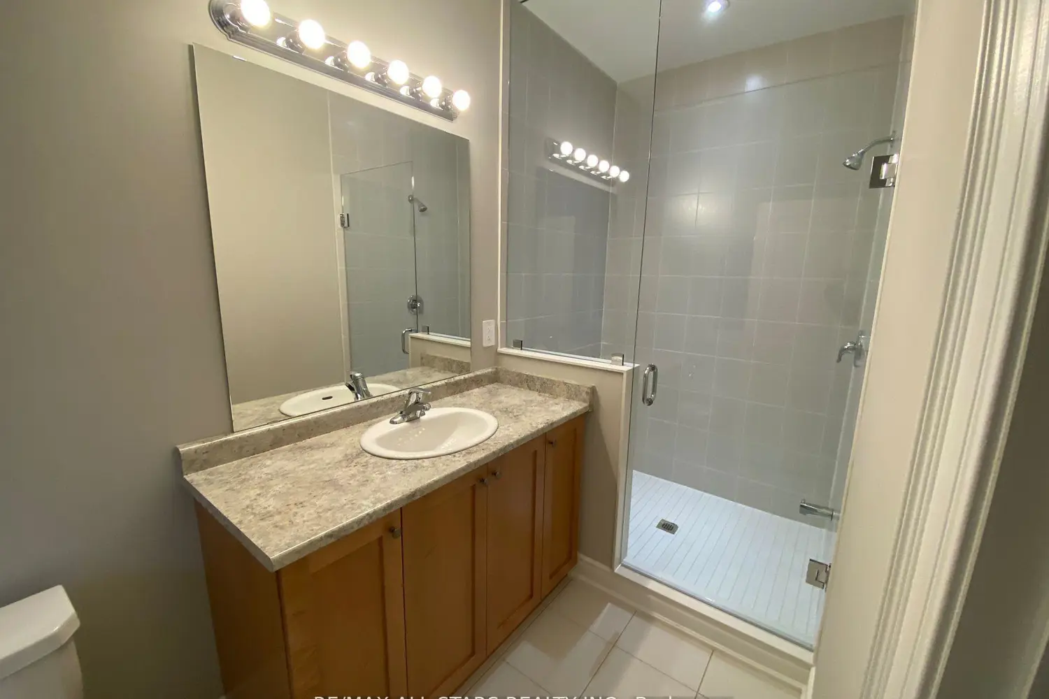 Additional image 9 of 38 Shelson Place