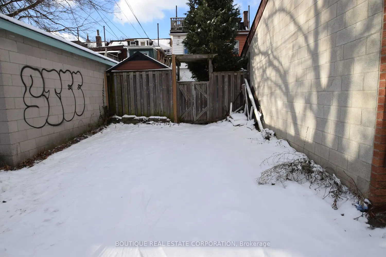 Additional image 5 of 257 Concord Avenue