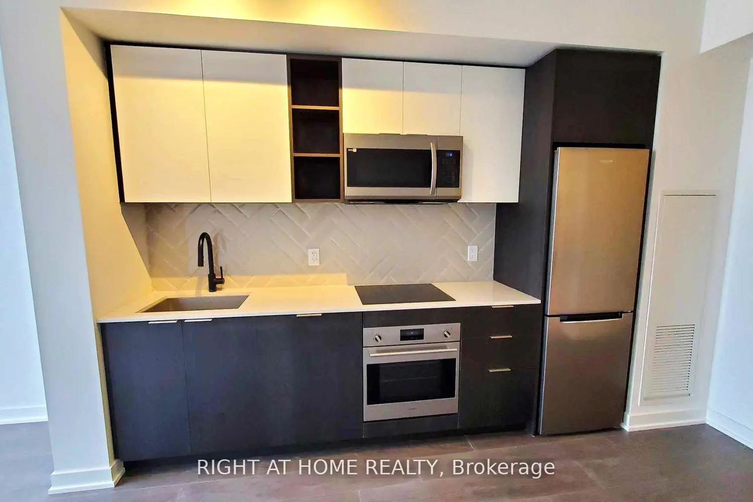 Additional image 10 of 36 Zorra Street 1101