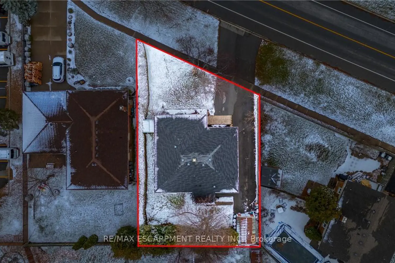 Additional image 20 of 557 Lake Street