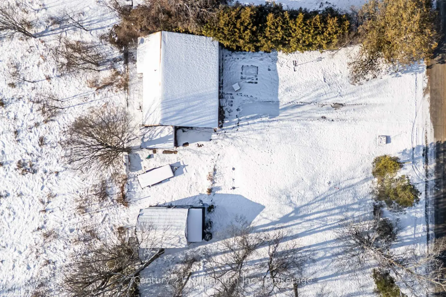 Additional image 4 of 303240 33 Side Road