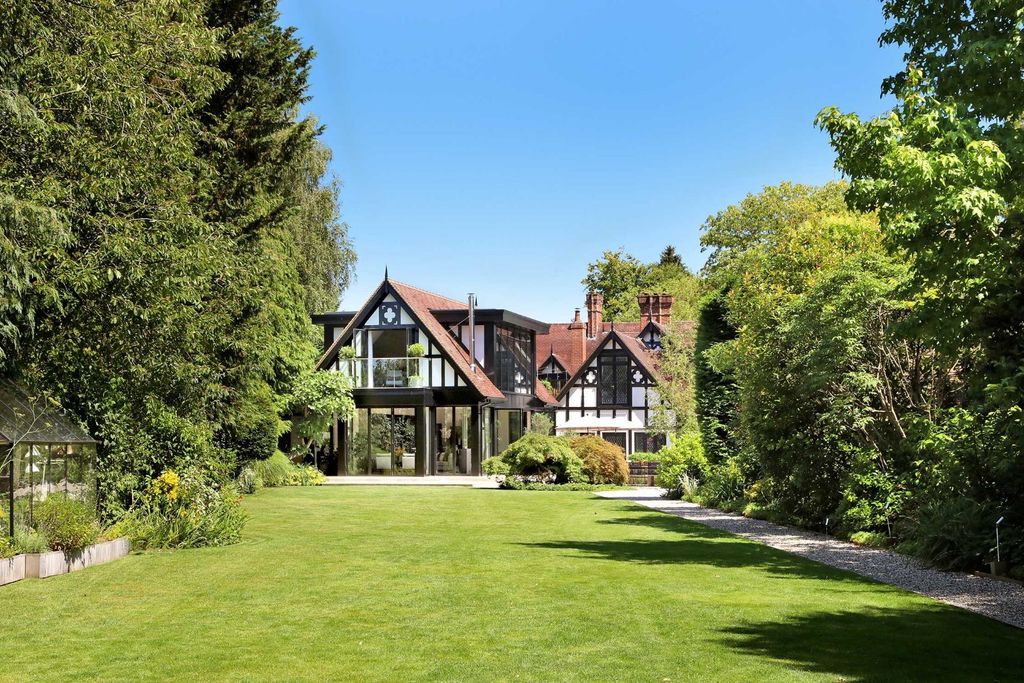 Additional image 21 of 7 bed country house to rentRiversdale, Bourne End, Buckinghamshire SL8