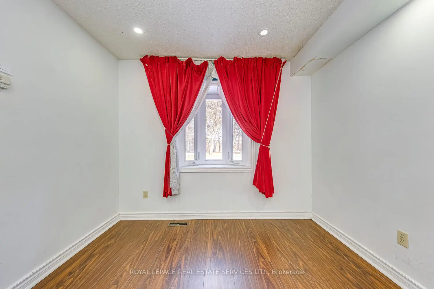 Additional image 9 of 66 Banting Crescent