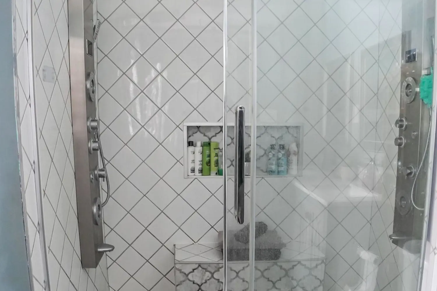 Additional image 5 of 27 Pine Tree Drive