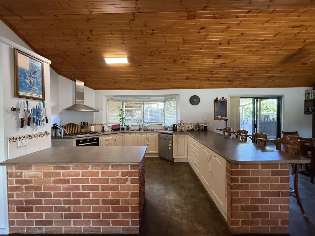 Additional image 3 of 120 Jerilderie Street, Jerilderie NSW 2716