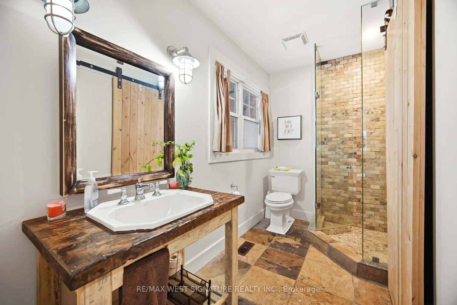 Additional image 16 of 478 Main Street