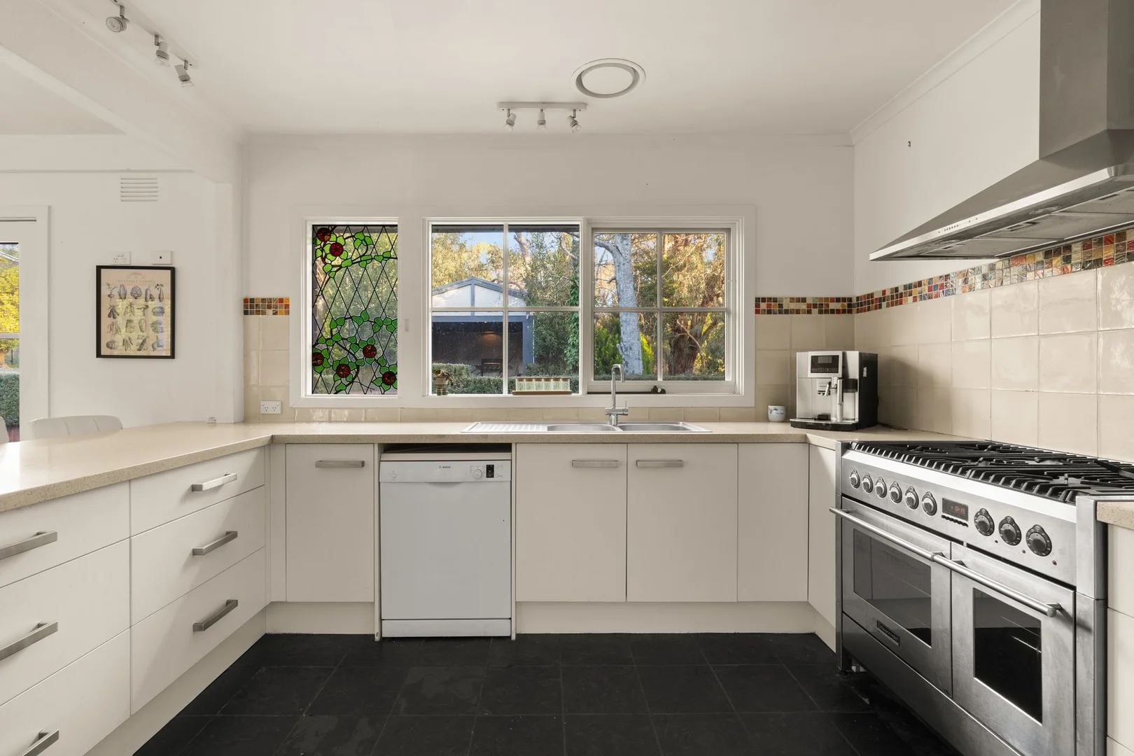 Additional image 11 of 84-88 Wattletree Road, Bunyip VIC 3815