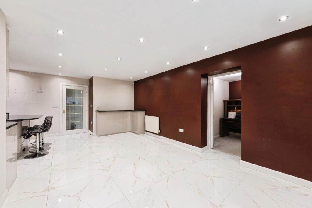 Additional image 8 of Vine Lane, Birmingham, West Midlands, B27