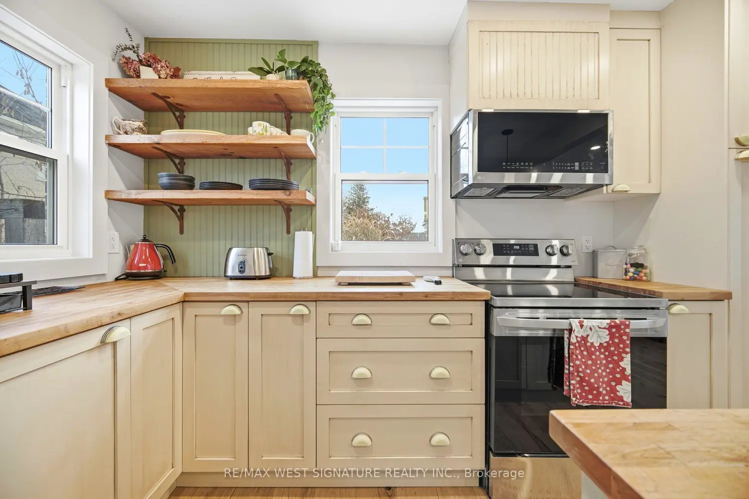 Additional image 8 of 478 Main Street