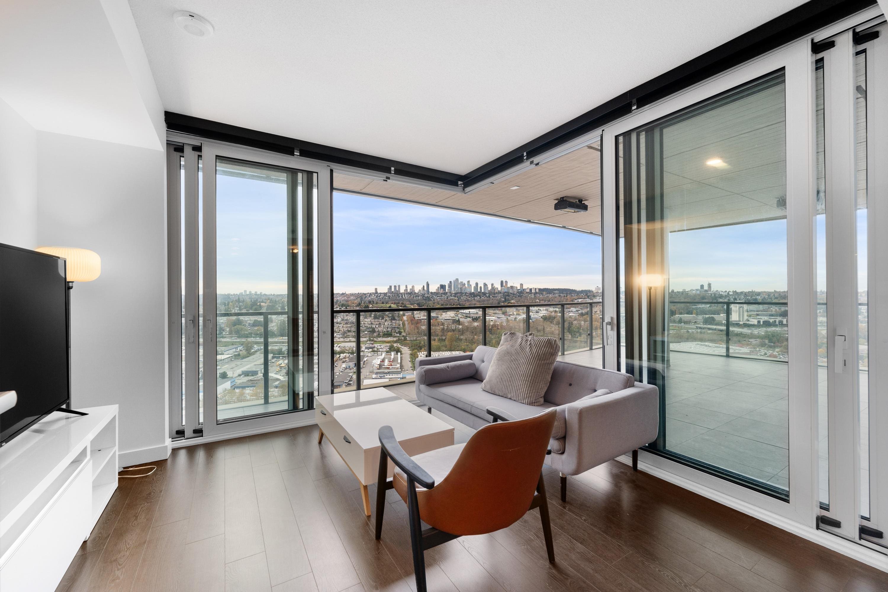 2402-4890 Lougheed Highway, Burnaby, BC, V5C 0N1