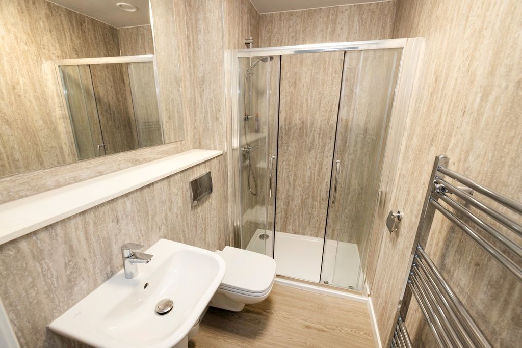 6 bed flat to rentGillespie Crescent, Edinburgh EH10 photo 5