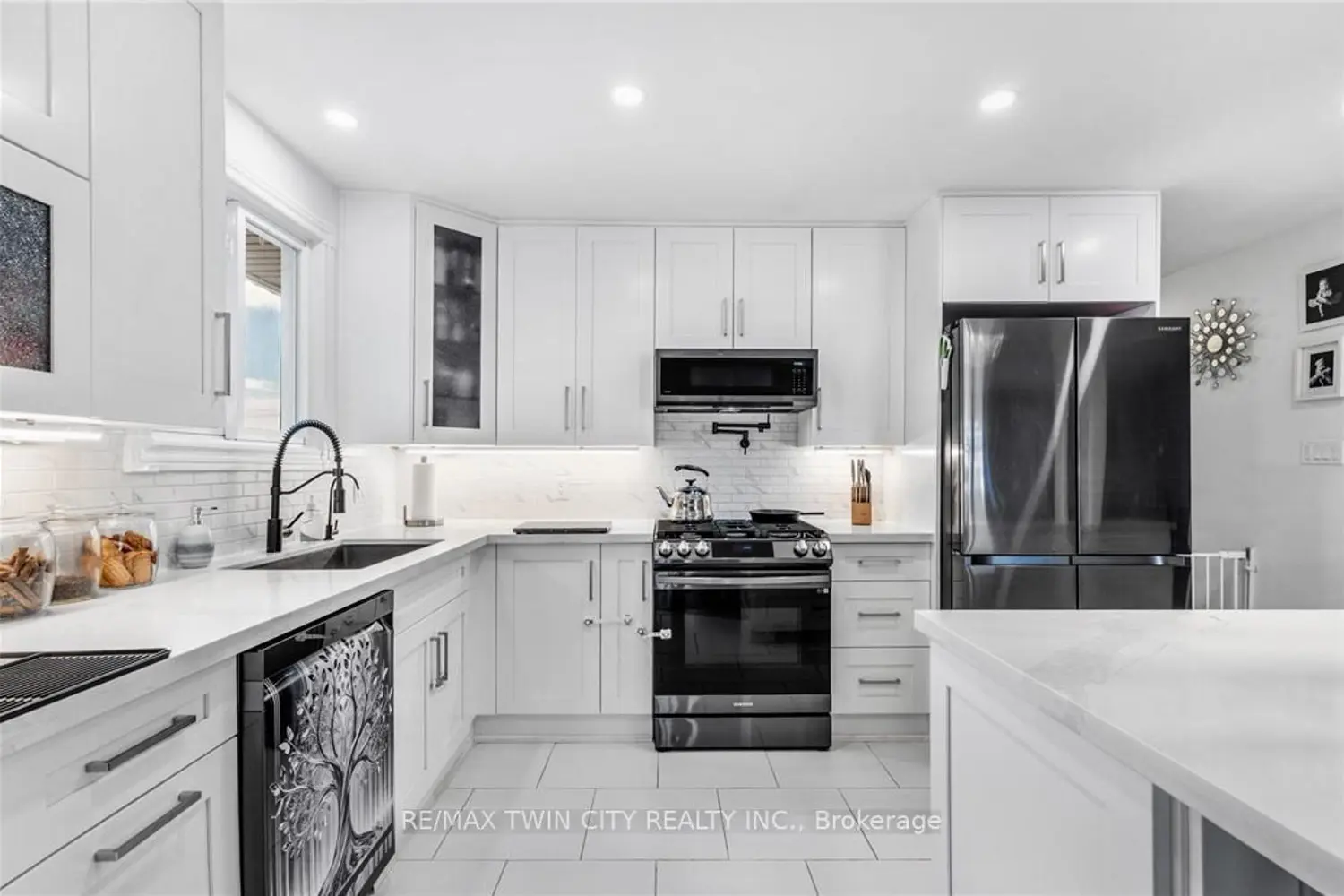 Additional image 5 of 136 Limpert Avenue