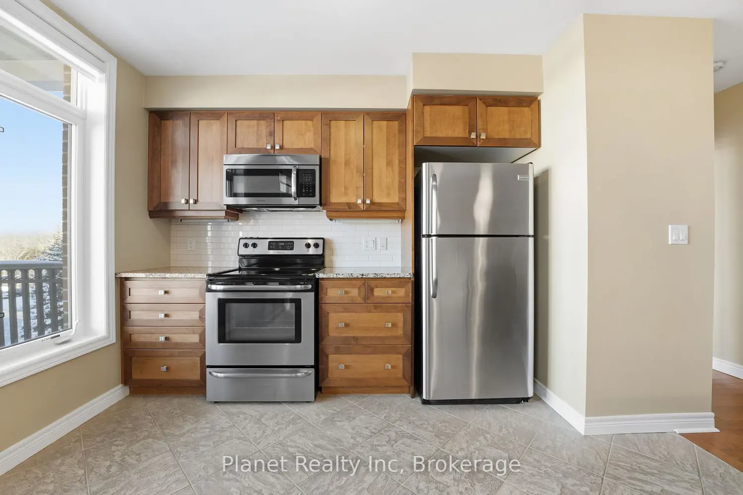 Additional image 7 of 65 Bayberry Drive C305