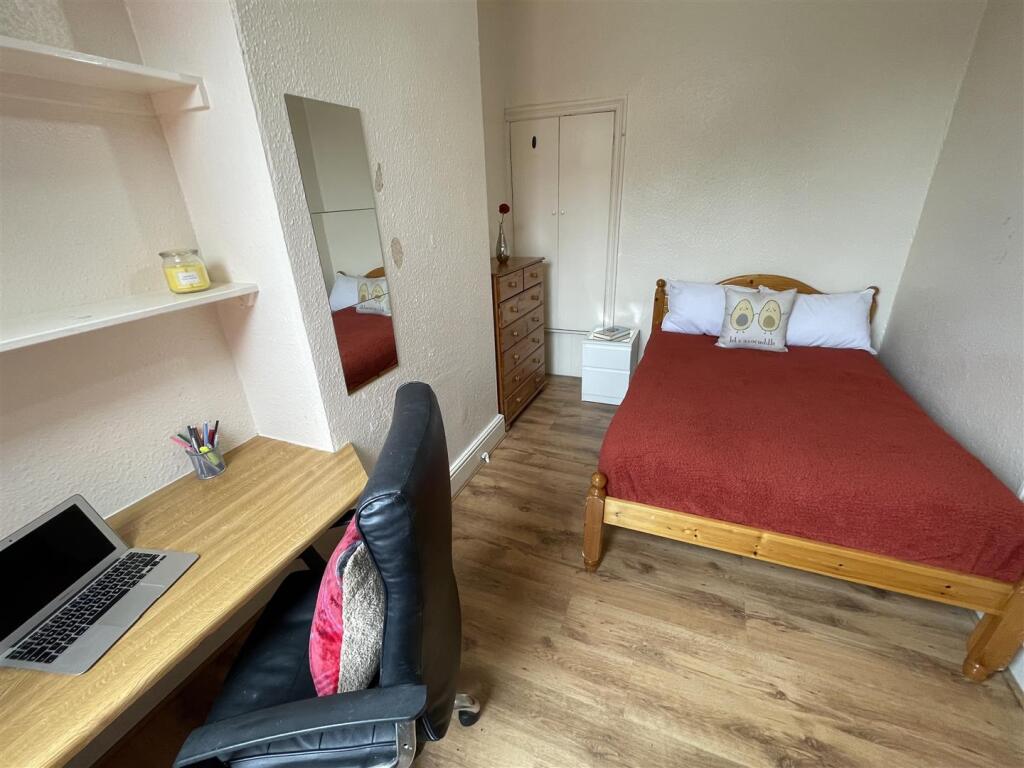 Additional image 9 of Utility Bills Included