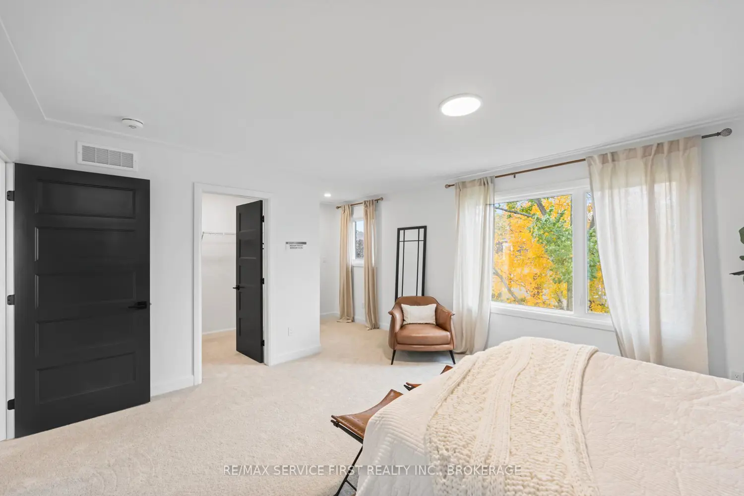 Additional image 11 of 1366 Woodfield Crescent