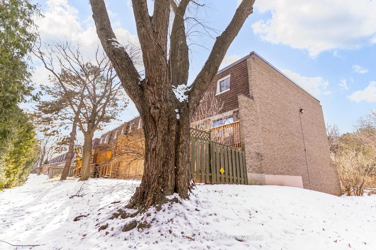 Additional image 18 of 653 Village Parkway 18