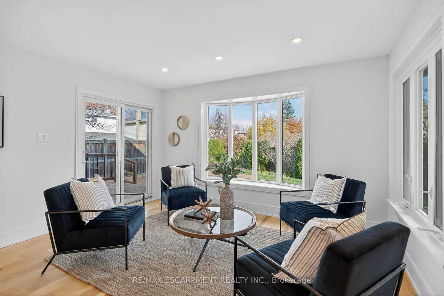 Additional image 4 of 2347 Tweedsmuir Court