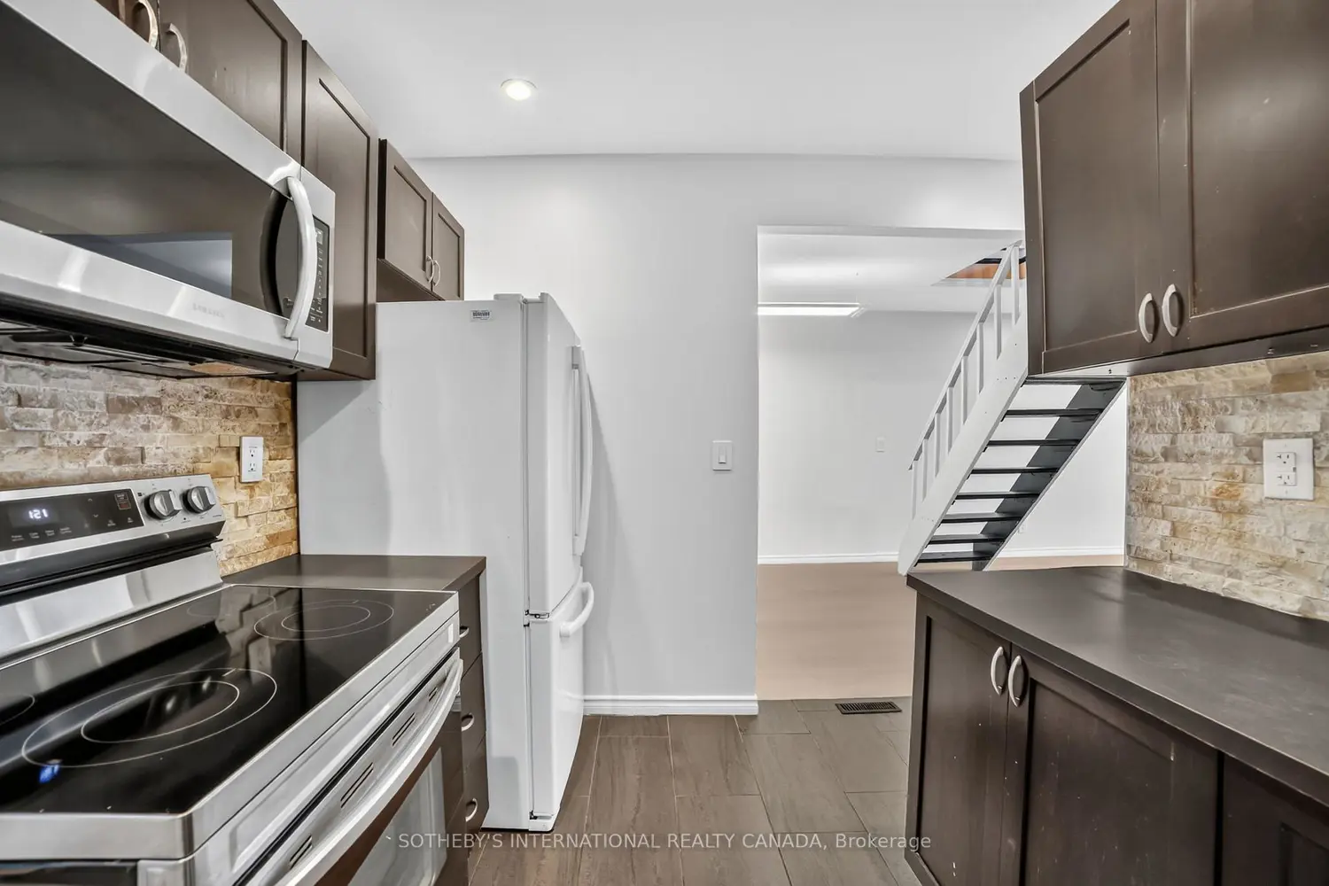 Additional image 5 of 97 Garfield Avenue