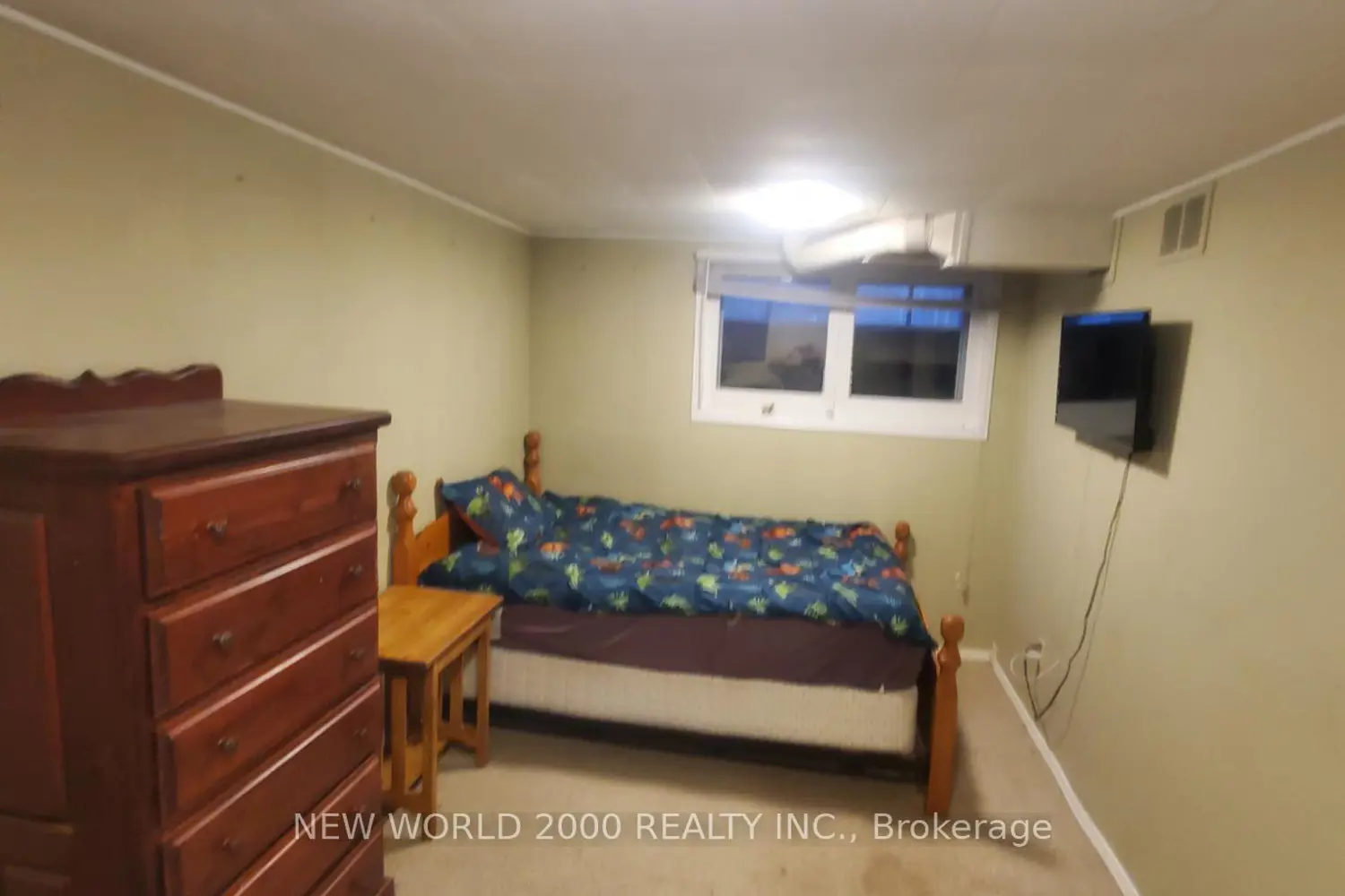 Additional image 12 of 920 Greenwood Crescent