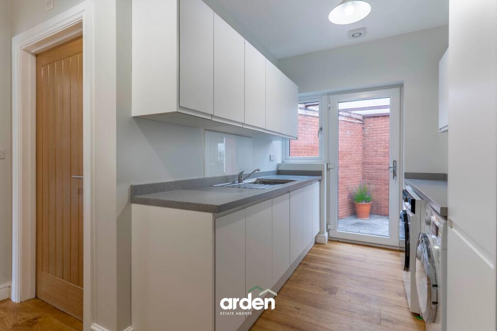 Additional image 7 of Hollyfield Drive, Barnt Green, B45