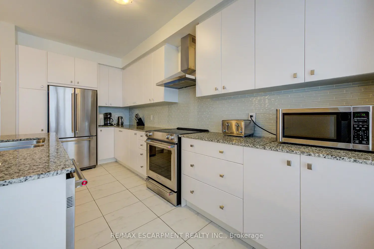 Additional image 10 of 2285 Khalsa Gate