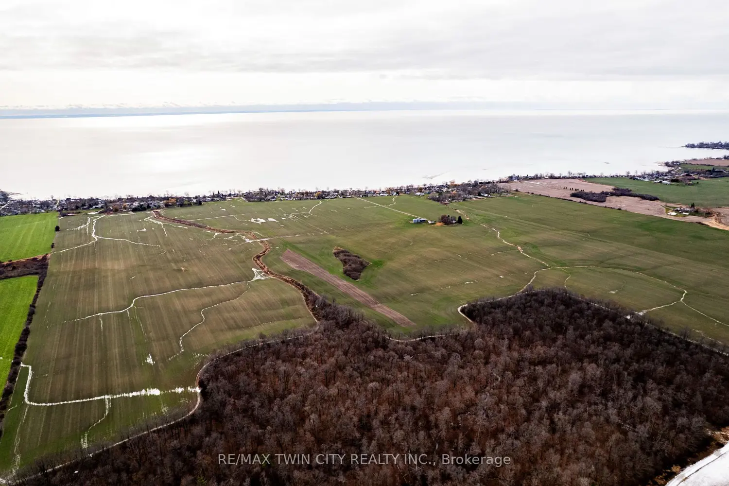 Additional image 13 of 905 Lakeshore Road