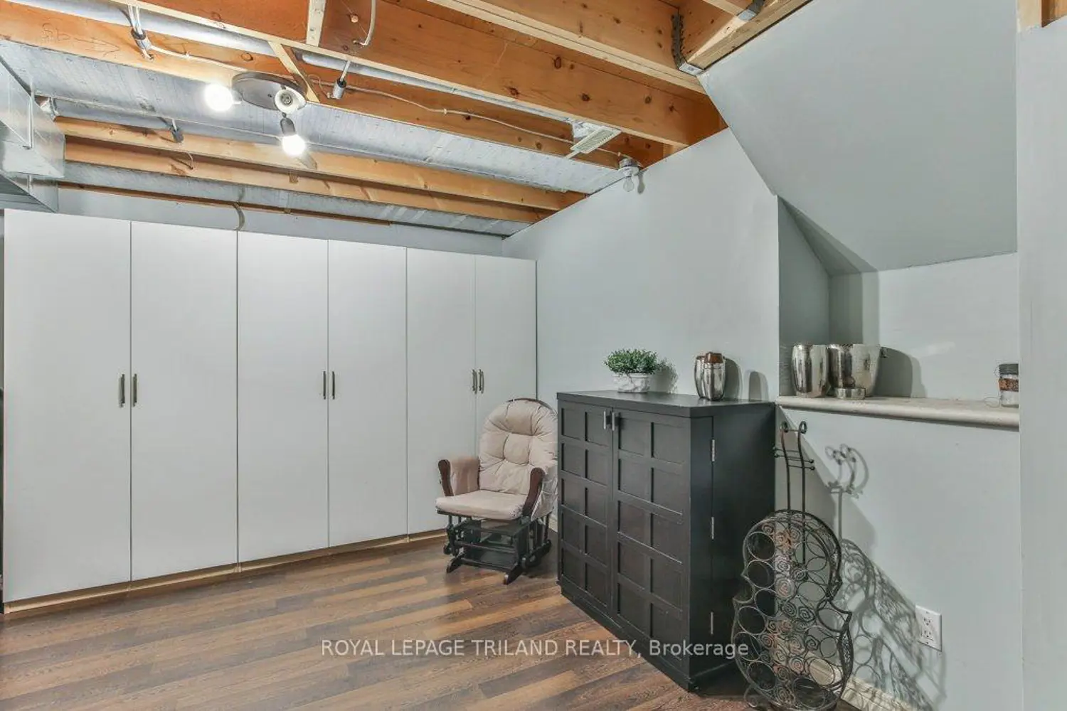 Additional image 18 of 14 Alderwood Court