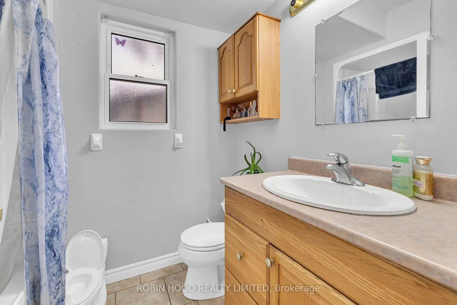 Additional image 3 of 406 Glengarry Avenue