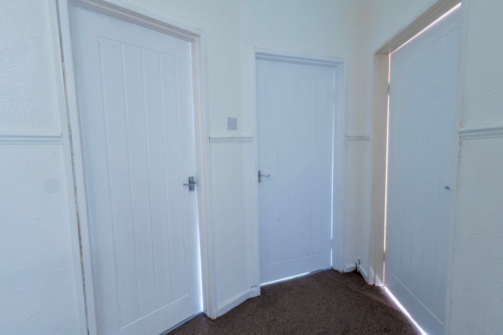 Additional image 14 of 2 bed flat to rentLomond Avenue, Renfrew PA4