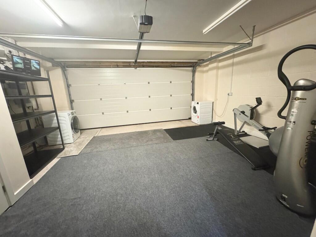 Additional image 40 of Hollywood Drive, Birmingham, B47