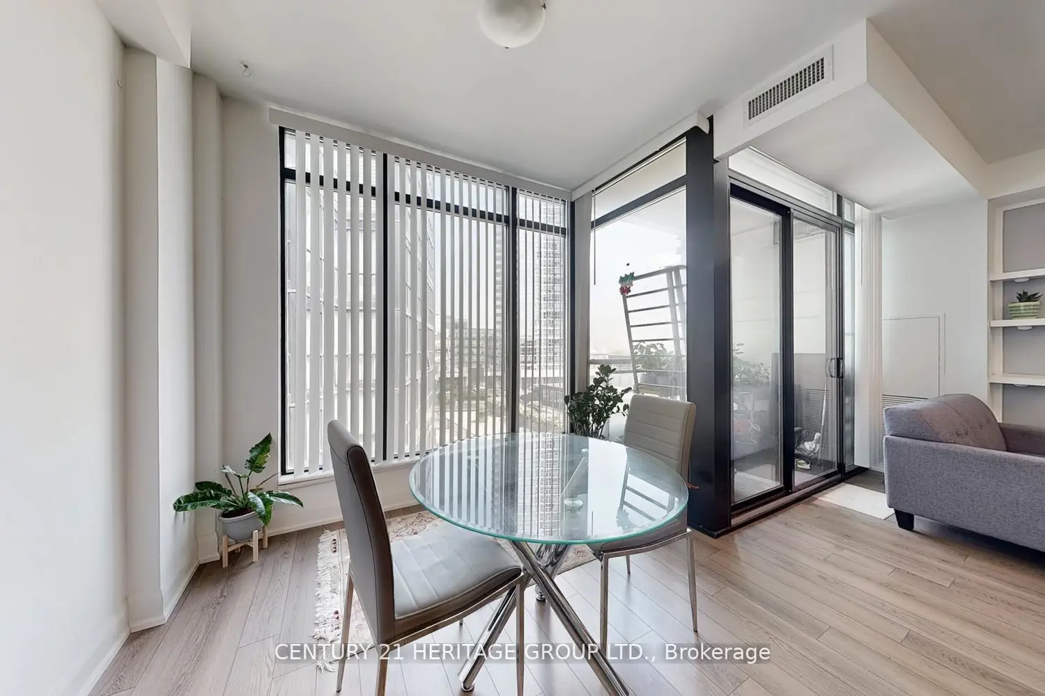 Additional image 9 of 2910 Highway 7 Road 405