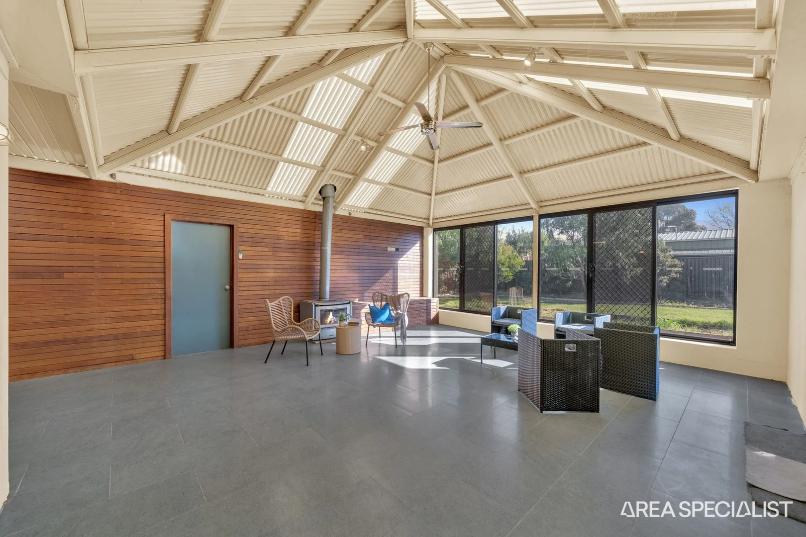 Additional image 23 of 5 Russell court, Brookfield VIC 3338