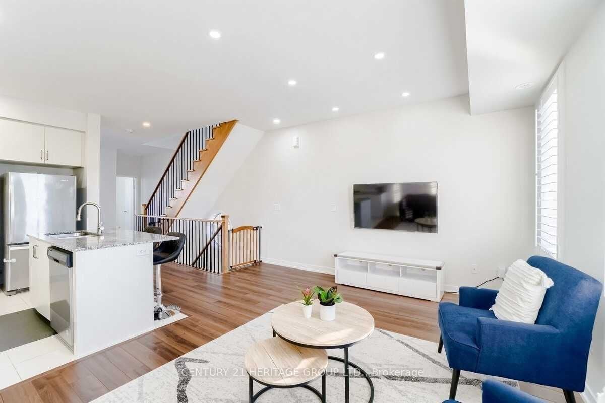 Additional image 3 of 239 Harding Park, Newmarket, ON, L3Y 0E1